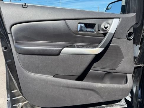 Used 2013 Ford Edge Limited AWD/4WD image 19