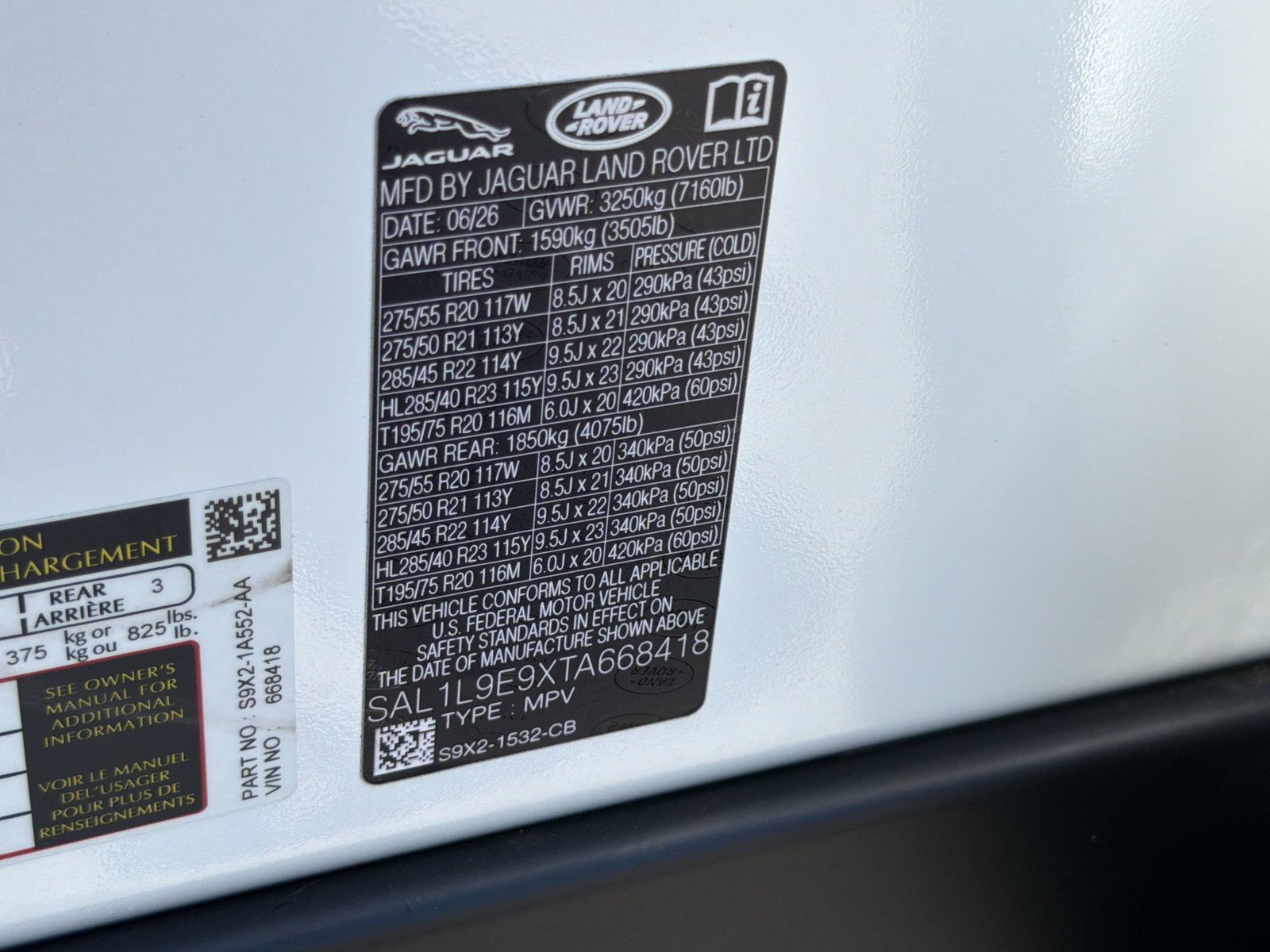New 2026 Land Rover Range Rover Sport Dynamic SE AWD/4WD image 31