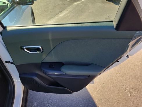 New 2025 Kia K4 GT-Line Turbo FWD image 28