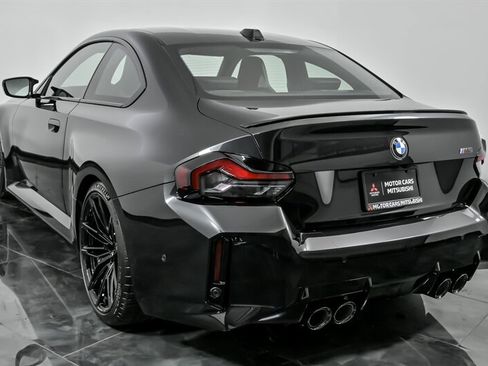 Used 2025 BMW M2 w/ Lighting Package image 9