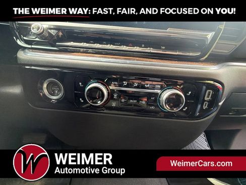 Used 2023 GMC Sierra 1500 SLE AWD/4WD image 17
