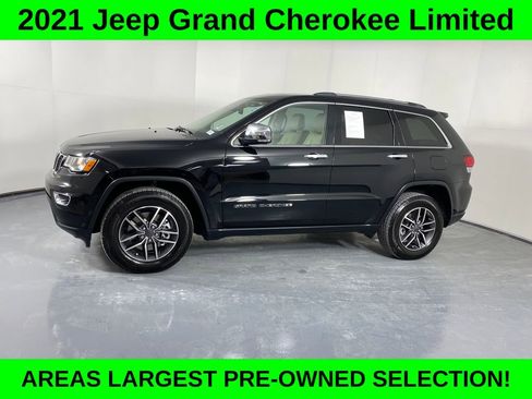 Used 2021 Jeep Grand Cherokee Limited w/ Trailer Tow Group IV image 3