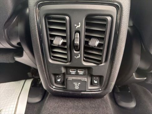 Used 2014 Jeep Grand Cherokee Overland w/ Advanced Technology Group AWD/4WD image 25