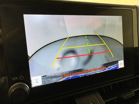 Used 2025 Toyota RAV4 LE FWD image 29