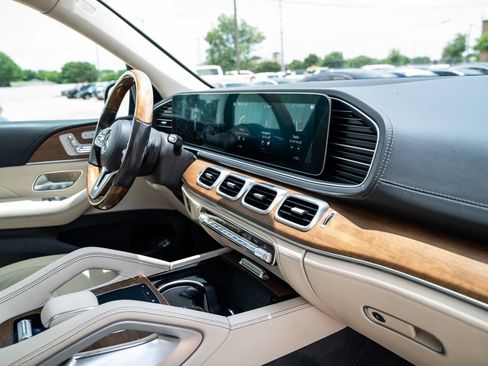 Used 2020 Mercedes-Benz GLS 580 4MATIC image 43