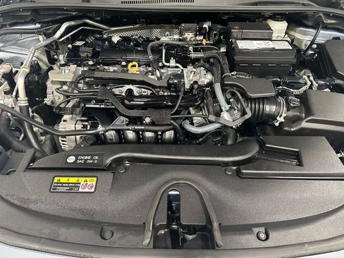 Used 2025 Toyota Corolla SE w/ SE Premium Package image 65