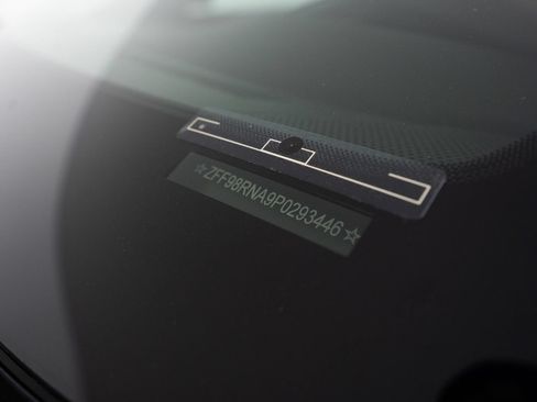 Used 2023 Ferrari Roma RWD image 8