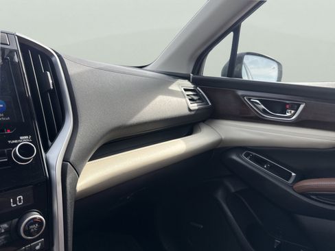 Used 2019 Subaru Ascent Touring AWD/4WD image 7