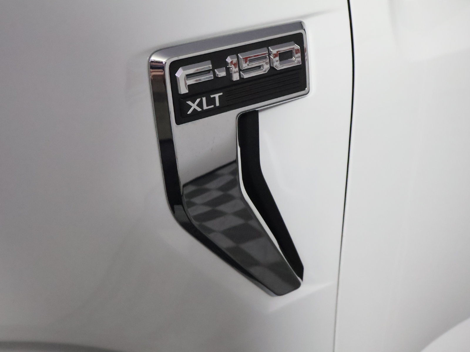 Used 2024 Ford F150 XLT RWD image 24