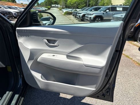 New 2026 Hyundai Kona SEL Sport FWD image 15
