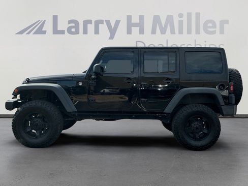 Used 2013 Jeep Wrangler Unlimited Sport w/ Max Tow Pkg image 2
