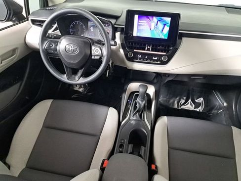 Used 2025 Toyota Corolla LE image 15