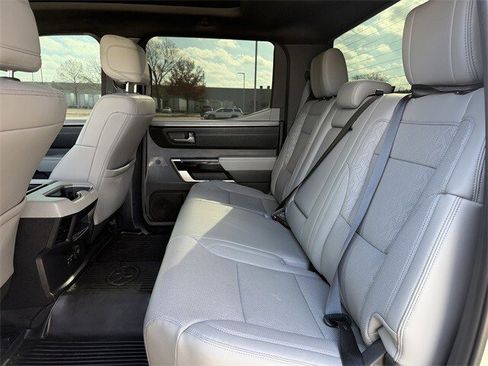 Used 2025 Toyota Tundra Limited image 30