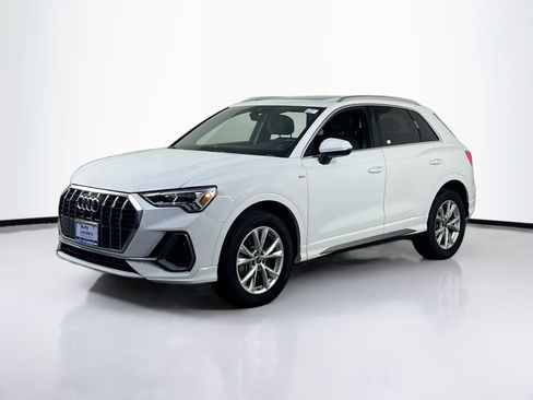 Used 2023 Audi Q3 2.0T Premium AWD/4WD image 1