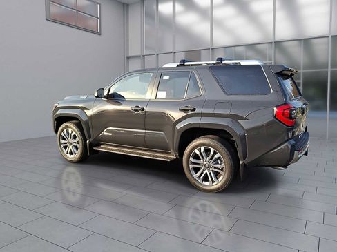 New 2026 Toyota 4Runner Limited image 9