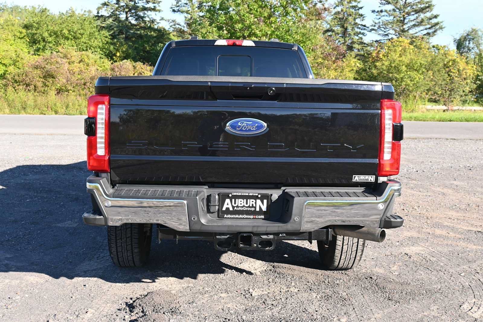Used 2026 Ford F350 Lariat AWD/4WD image 5