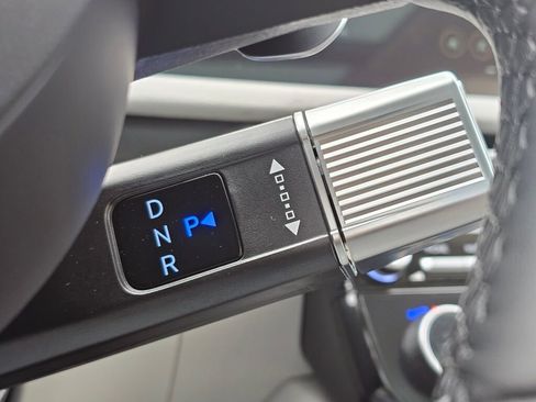 New 2026 Hyundai Tucson Limited image 22