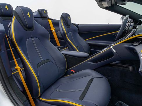 Certified 2024 Ferrari Roma Base image 68