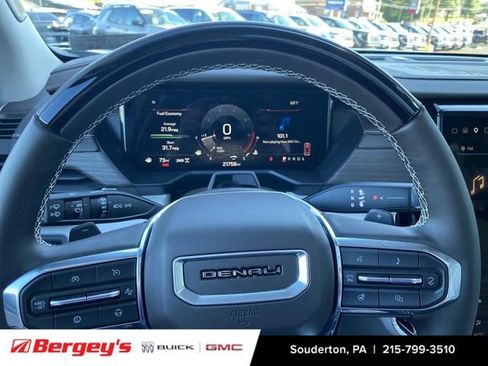 Certified 2025 GMC Acadia Denali w/ Super Cruise Package AWD/4WD image 14