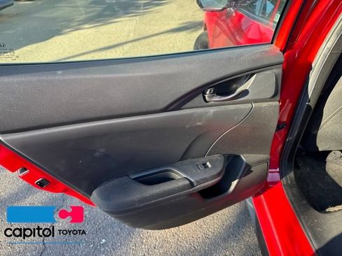 Used 2018 Honda Civic Sport image 23