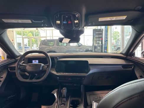 New 2026 Dodge Charger Scat Pack w/ Blacktop Package AWD/4WD image 8