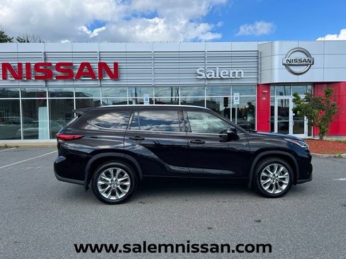 Used 2020 Toyota Highlander Limited AWD/4WD image 8
