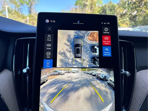 Used 2026 Volvo XC60 B5 Plus w/ Protection Package Premier image 32