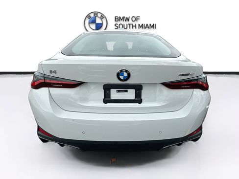 New 2026 BMW i4 xDrive40i image 5