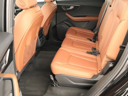 Used 2021 Audi Q7 3.0T Premium w/ Convenience Package image 28