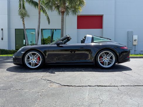 Used 2016 Porsche 911 Targa 4S AWD/4WD image 11
