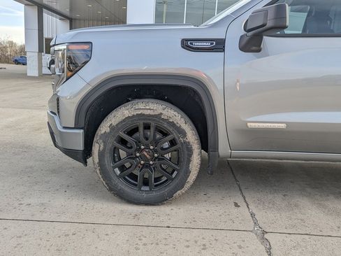 New 2026 GMC Sierra 1500 Elevation image 10