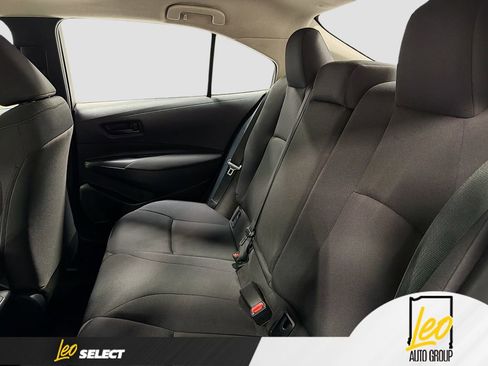 Used 2024 Toyota Corolla LE FWD image 23