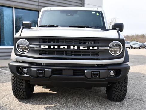 New 2026 Ford Bronco Big Bend w/ Black Diamond Package AWD/4WD image 10