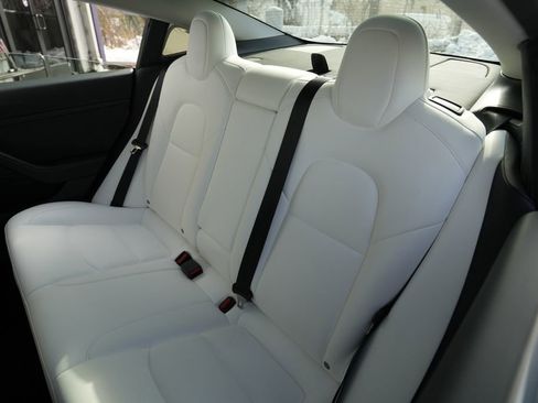 Used 2022 Tesla Model 3 Long Range image 20