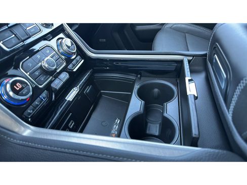 Used 2023 GMC Yukon XL Denali w/ Max Trailering Package AWD/4WD image 25