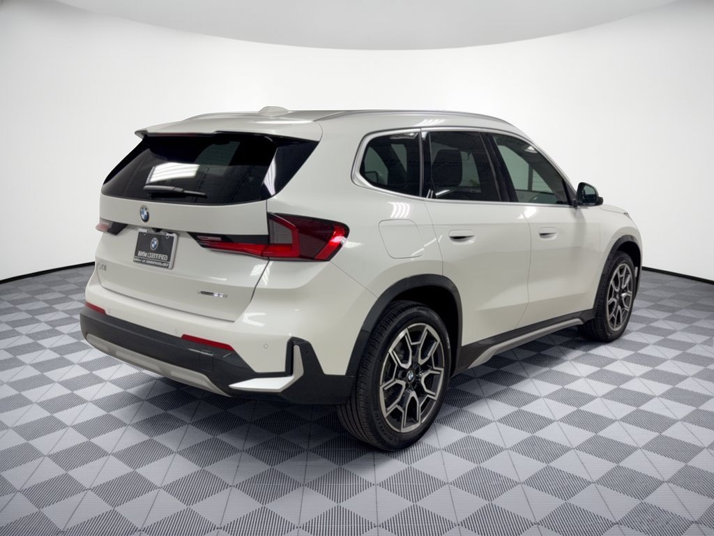 Certified 2026 BMW X1 xDrive28i AWD/4WD image 9