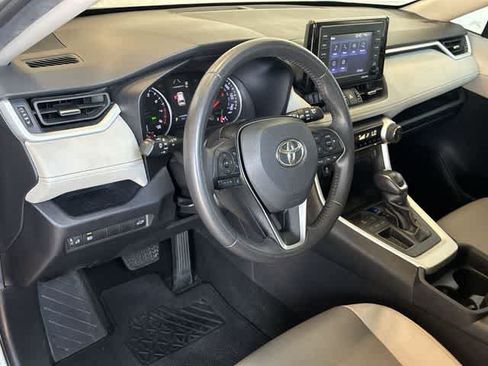 Used 2021 Toyota RAV4 XLE Premium FWD image 2