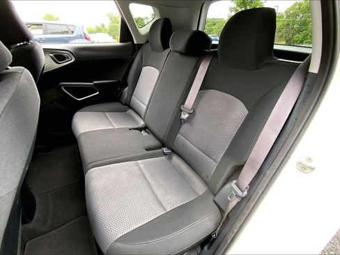 Used 2022 Kia Soul LX w/ Technology Package FWD image 23
