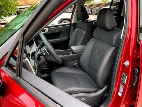 Used 2026 Hyundai Santa Fe SEL image 8