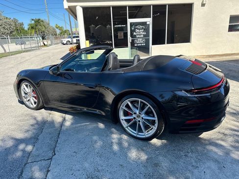 Used 2024 Porsche 911 Carrera S RWD image 19