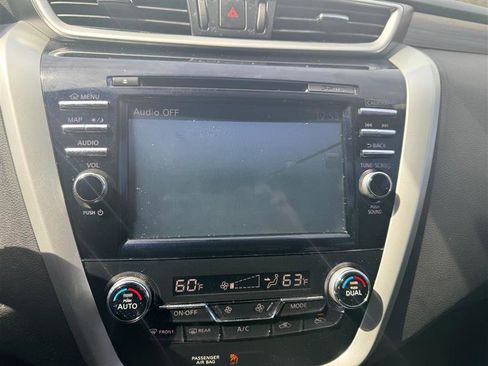 Used 2018 Nissan Murano SV image 30