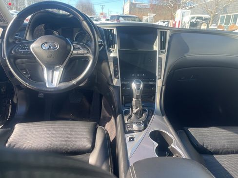 Used 2019 INFINITI Q50 Signature Edition w/ Cargo Package (L96) image 12