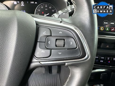 Used 2023 Buick Envision Avenir FWD image 33