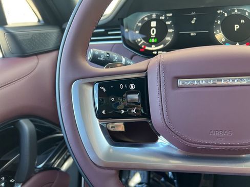 New 2025 Land Rover Range Rover Autobiography AWD/4WD image 19