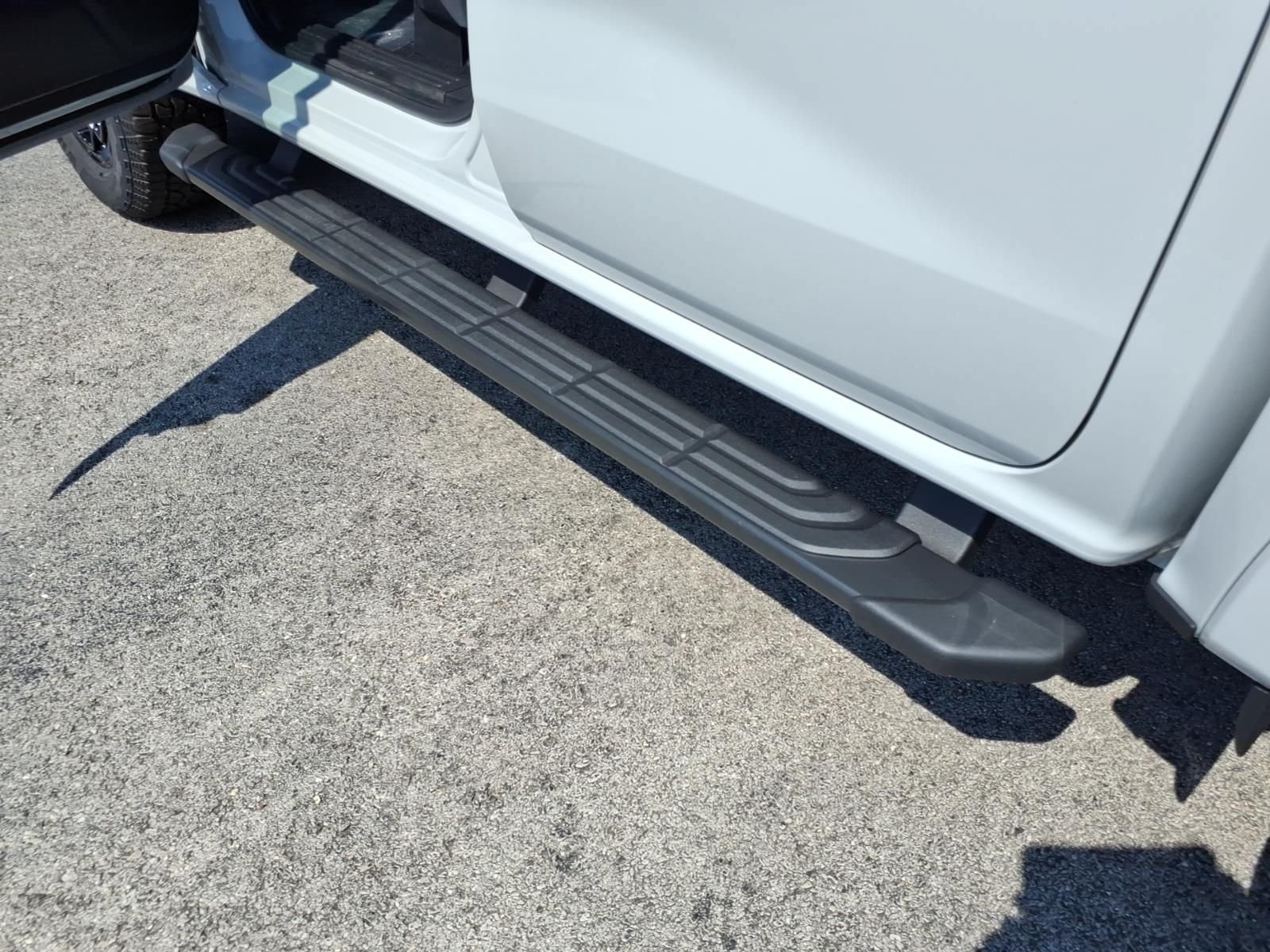 New 2026 Ford Ranger XLT w/ Black Appearance Package RWD image 14