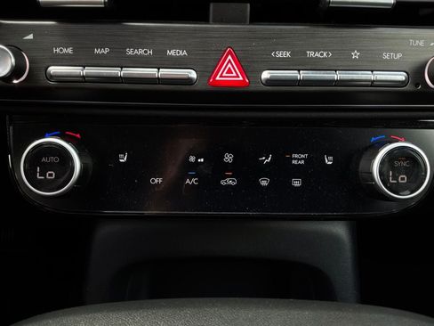 Used 2026 Hyundai Palisade SEL FWD image 35