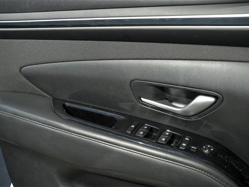 Used 2024 Hyundai Tucson Limited image 21