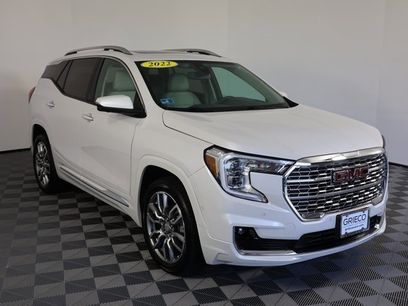 Used 2022 GMC Terrain Denali w/ Denali Premium Package