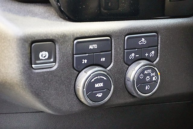 Used 2024 Chevrolet Silverado 1500 RST AWD/4WD image 34