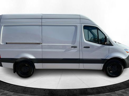 New 2026 Mercedes-Benz Sprinter 2500 image 6